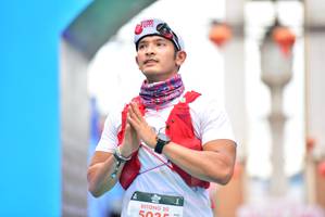 BIB: 503
                            <button type="button" onclick="openModal(21799345)" class="btn btn-primary btn-sm float-right btn-popup" data-toggle="modal" data-target=".modal-high-quality">
                        <i class="fas fa-shopping-cart"></i> Add to Cart
                    </button>
                                            <button type="button" onclick="isThisMe(21799345, true)" class="btn btn-success btn-sm float-right btn-popup btn-isme hidden" data-toggle="tooltip" data-placement="bottom" title="นี่คือรูปของคุณใช่ไหม คลิกที่นี่เพื่อเอาเข้าอัลบั้ม">
                        <i class="fas fa-plus"></i> Add to album
                    </button>
                    <button type="button" onclick="isThisMe(21799345, false)" class="btn btn-warning btn-sm float-right btn-popup btn-isnotme hidden">
                        <i class="fas fa-ban"></i> Remove from album
                    </button>